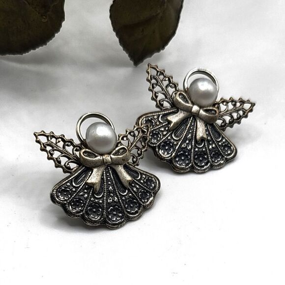 "5/$25" Silvertone Faux Pearl Angel Post Earrings - Picture 1 of 5